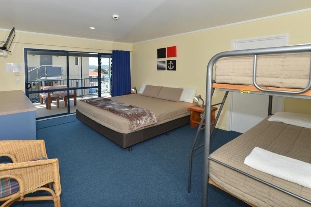 Saltwater Lodge Backpackers Paihia Dış mekan fotoğraf