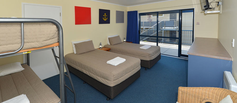 Saltwater Lodge Backpackers Paihia Dış mekan fotoğraf