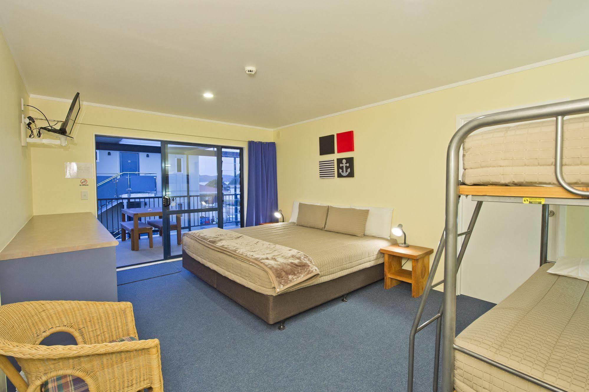 Saltwater Lodge Backpackers Paihia Dış mekan fotoğraf